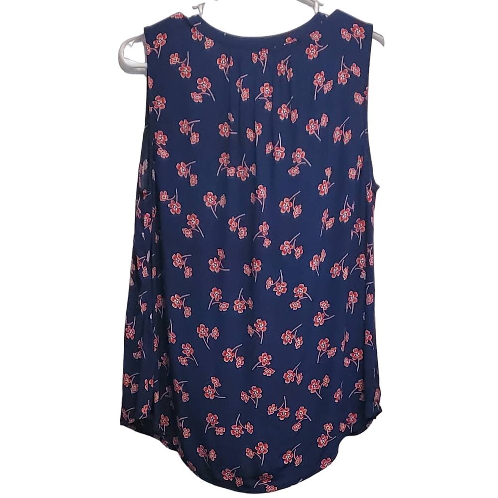 Liz Claiborne Button Down Flowy Blue with Red Flowers Sleeveless Size Medium - Picture 2 of 6